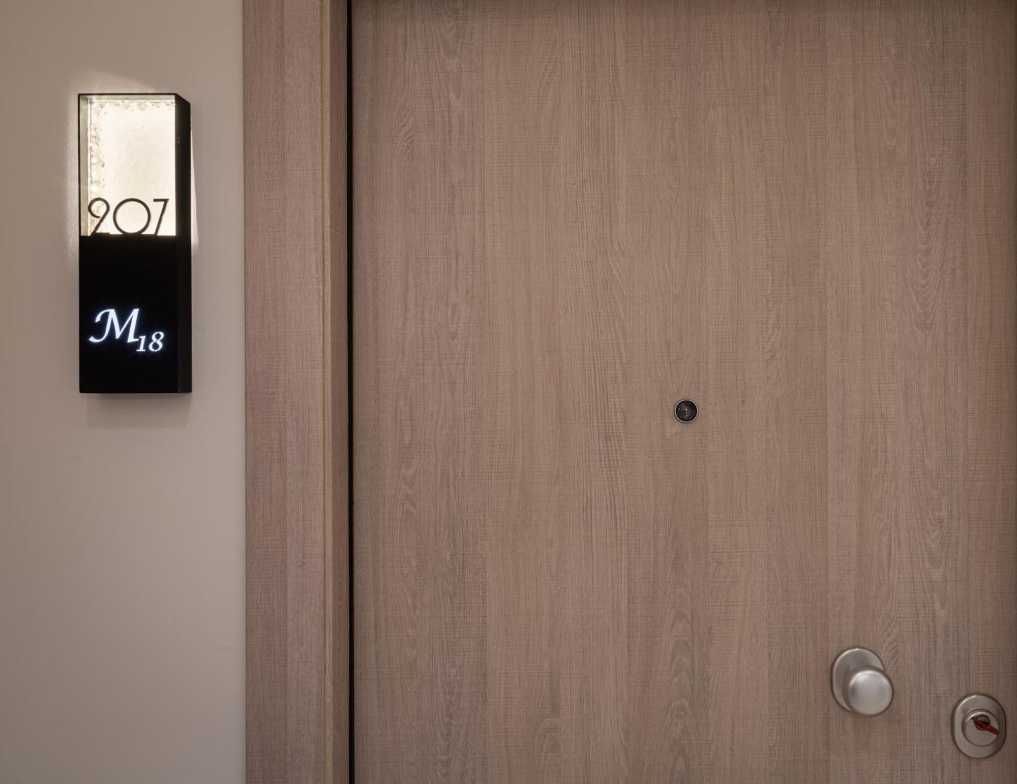 M18 Studios Monastiraki Gems Athen Exterior foto